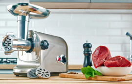Эволюция мясорубки: путь от ножа до профессионального оборудования